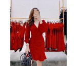 Đầm Cổ V Rút