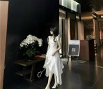 Đầm Trắng 2 Dây Cúp Phối Lưới Vạt Xéo