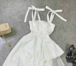 Đầm Trắng 2 Dây Cúp Phối Lưới Vạt Xéo