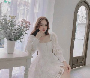 Đầm Ren Hoa Cúc