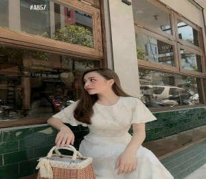 Đầm Trắng Voan Nổi Tay Liền
