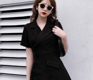 Đầm vest nút Bela Dress