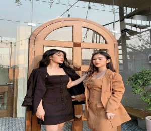 Set Đầm 2 Túi Nút Bọc + Áo Khoác Vest